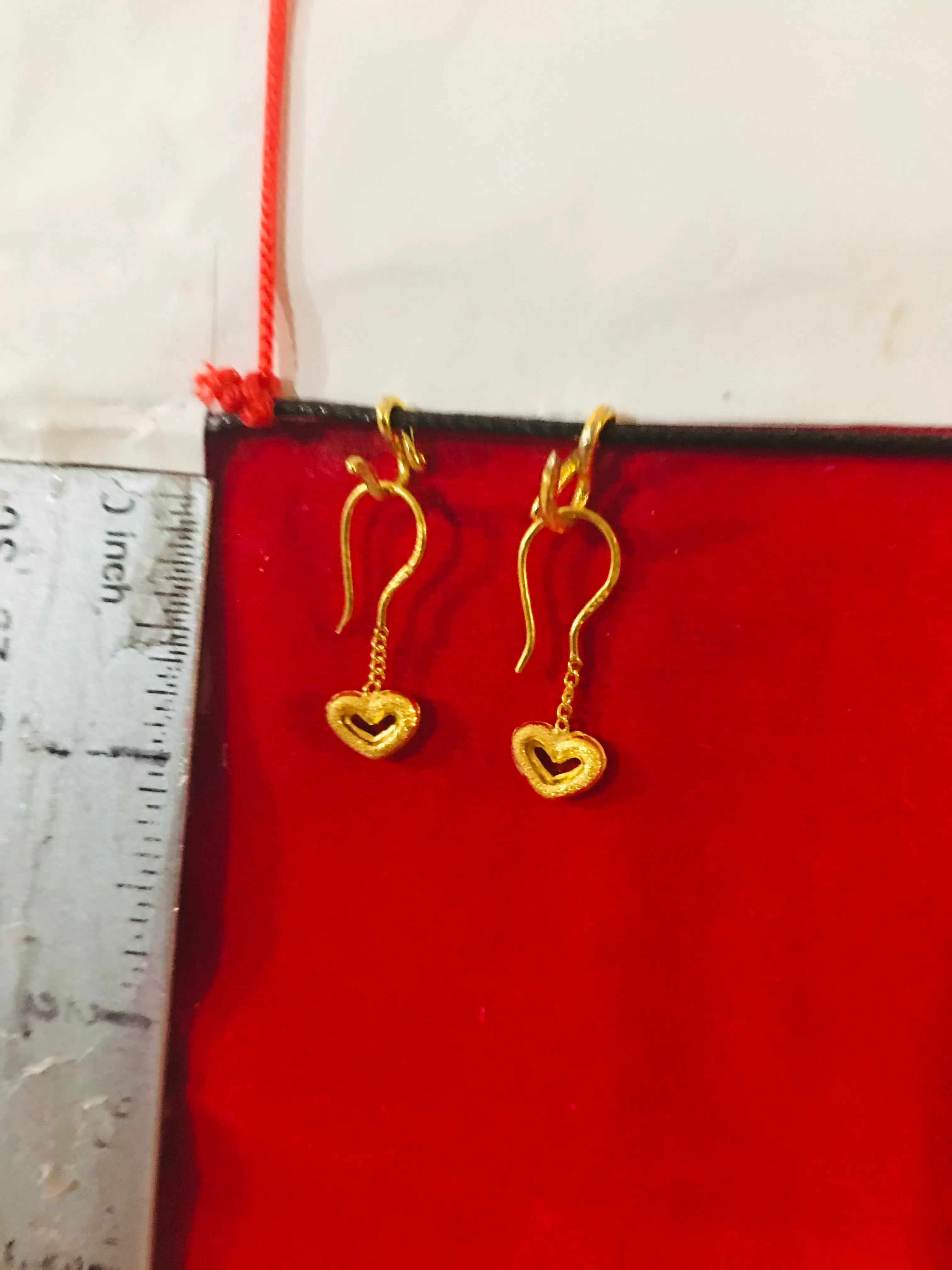 ( SOLD OUT) Item no. SP1012 Bangkok Solid gold hook heart Earrings 2grams