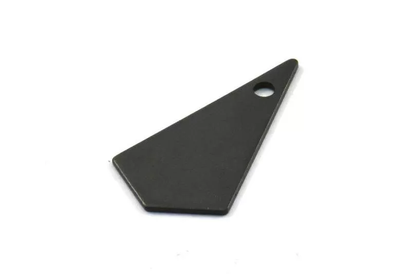 22mm Black Triangle, 5 Oxidized Brass Black Triangle Charms with 1 holes (22x12x0.60mm) U016 S207