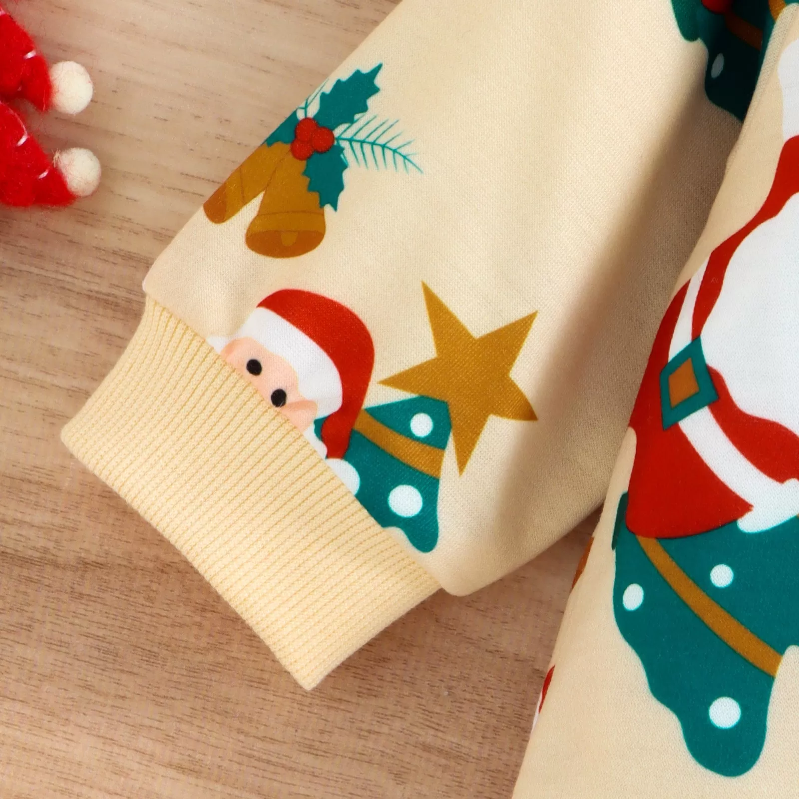 Baby Solid Color Cartoon Santa Claus Print Round Neck Jumpsuit