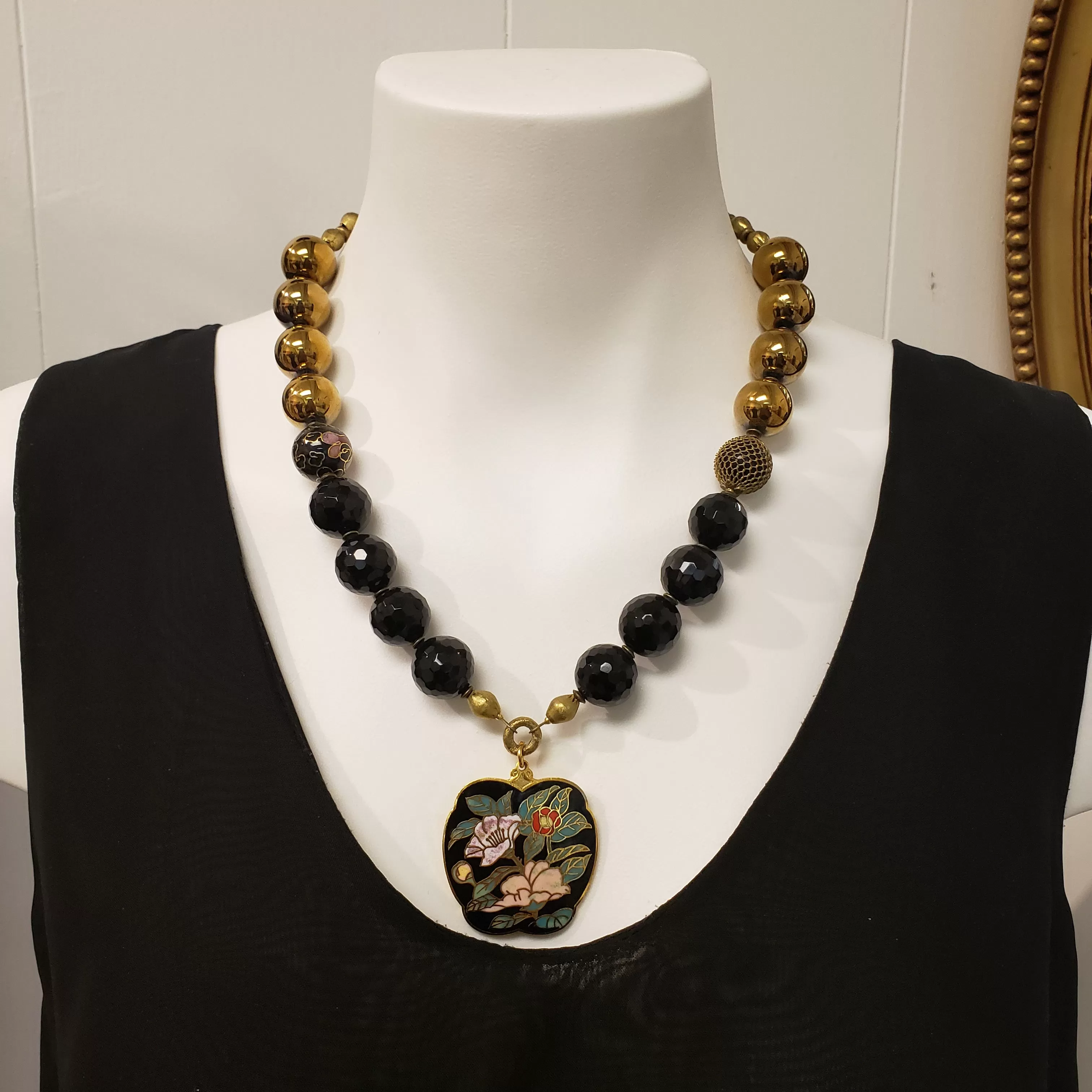 Cloisonne Black Onyx Collar