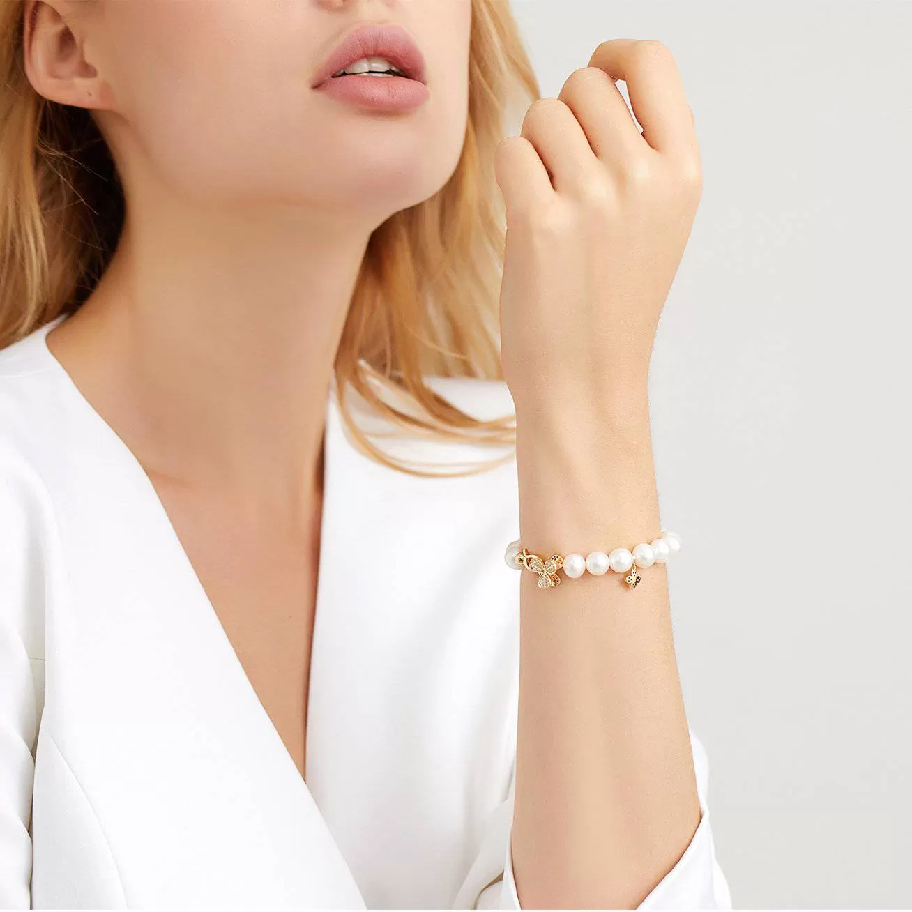 Elegant Freshwater Pearl Bracelet WB00030 | GARDENS