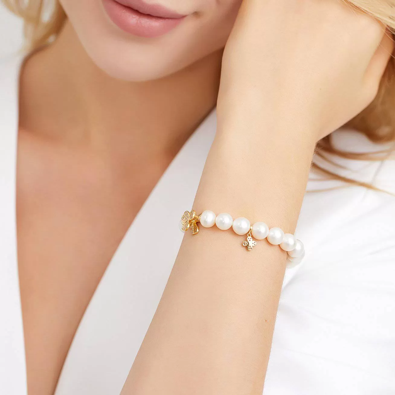 Elegant Freshwater Pearl Bracelet WB00030 | GARDENS