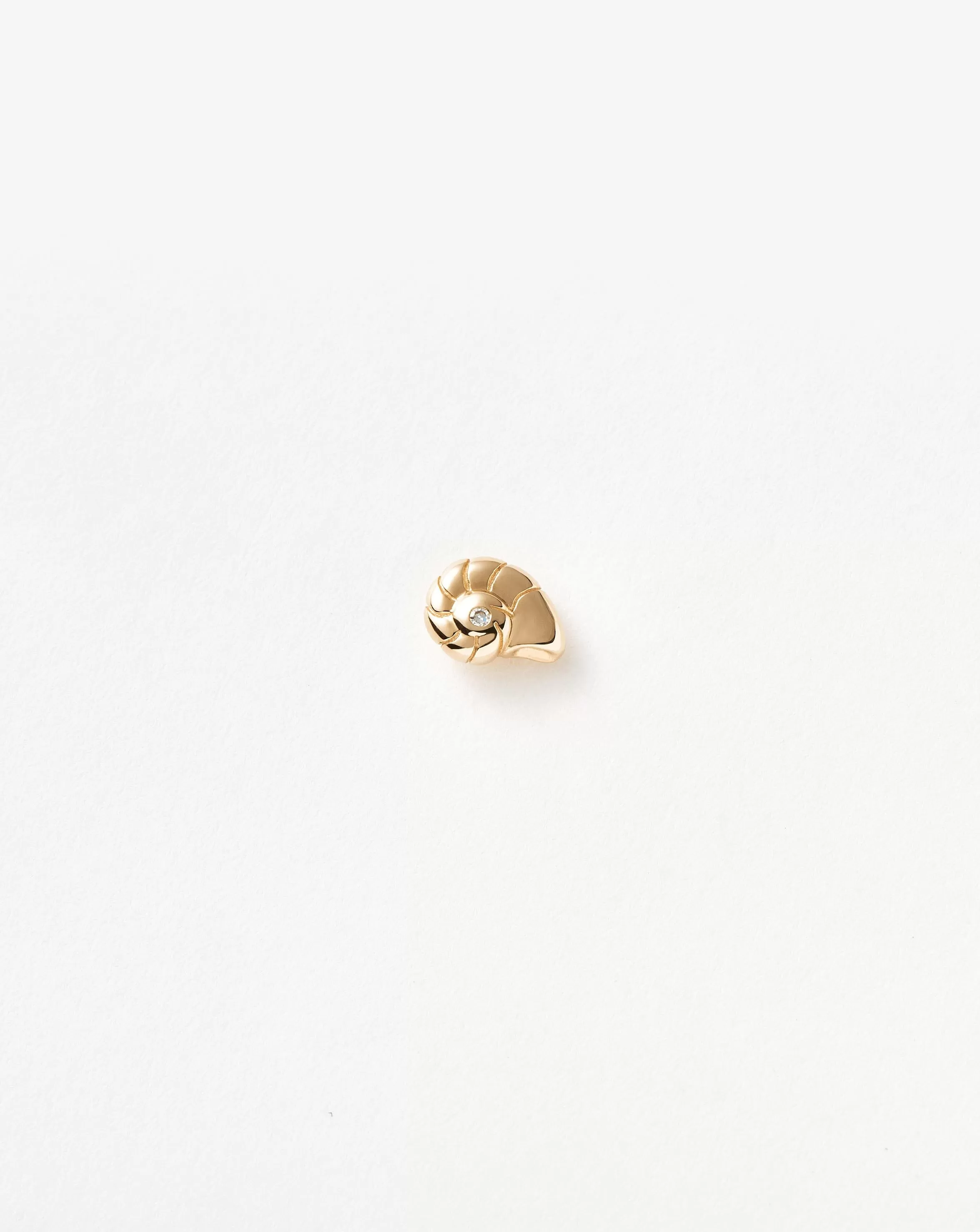 Fine Diamond Shell Single Stud Earring