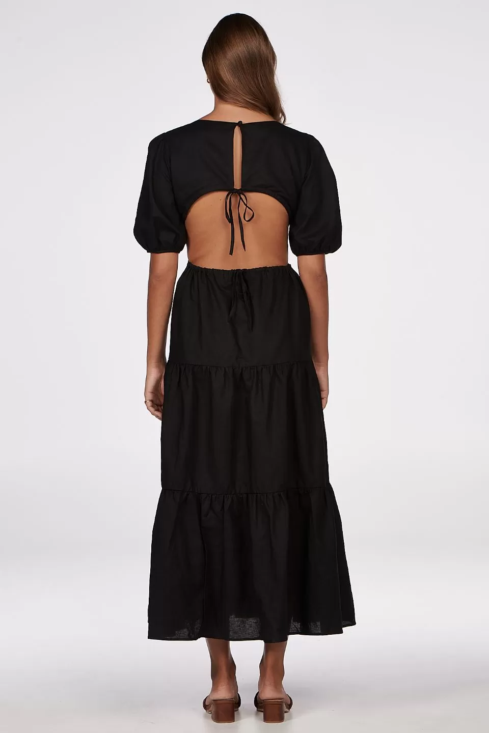 Flores Open Back SS Maxie Tiered Black Dress