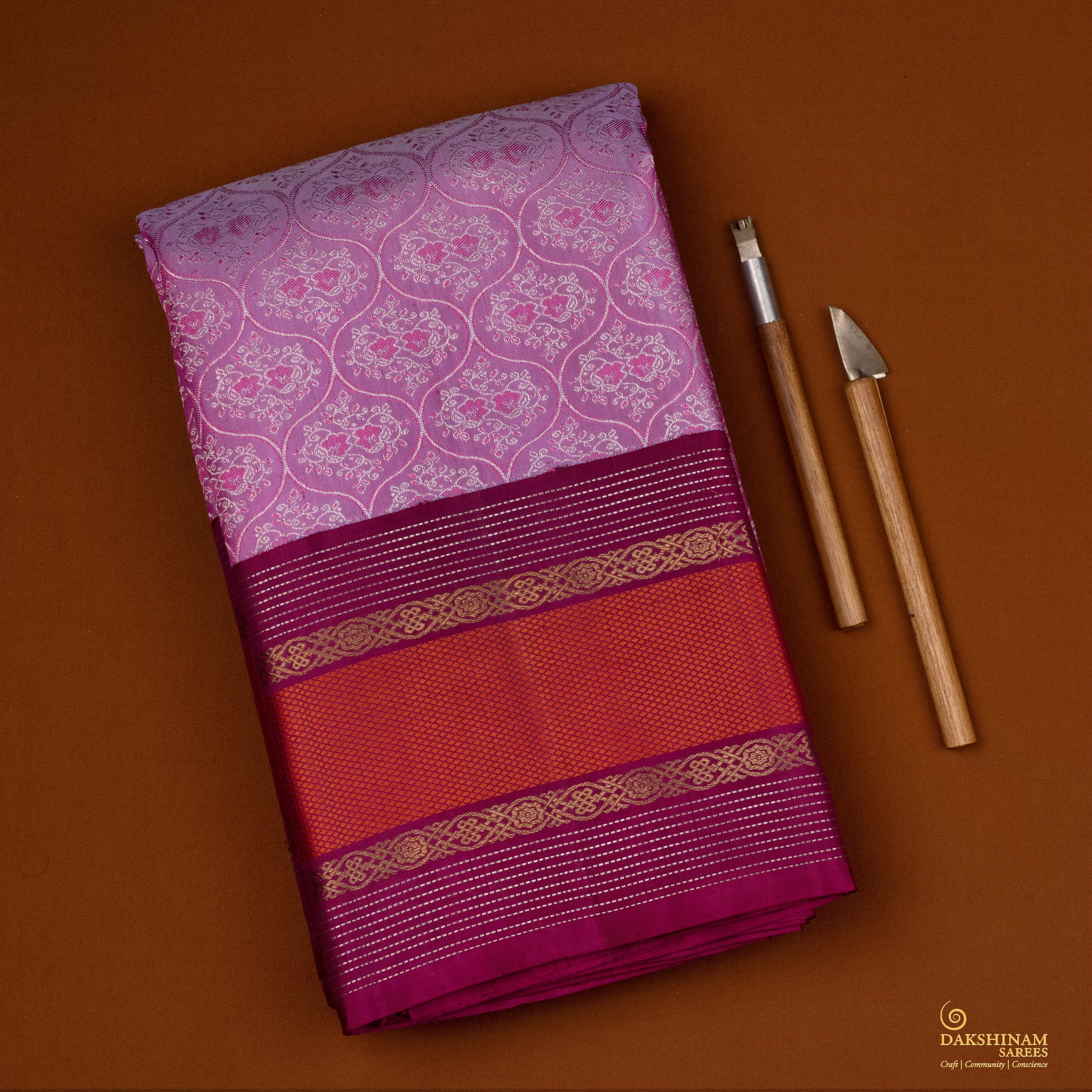 Handwoven Lavender with Maroon Kanjivaram Silk Saree - 2006T009061DSC