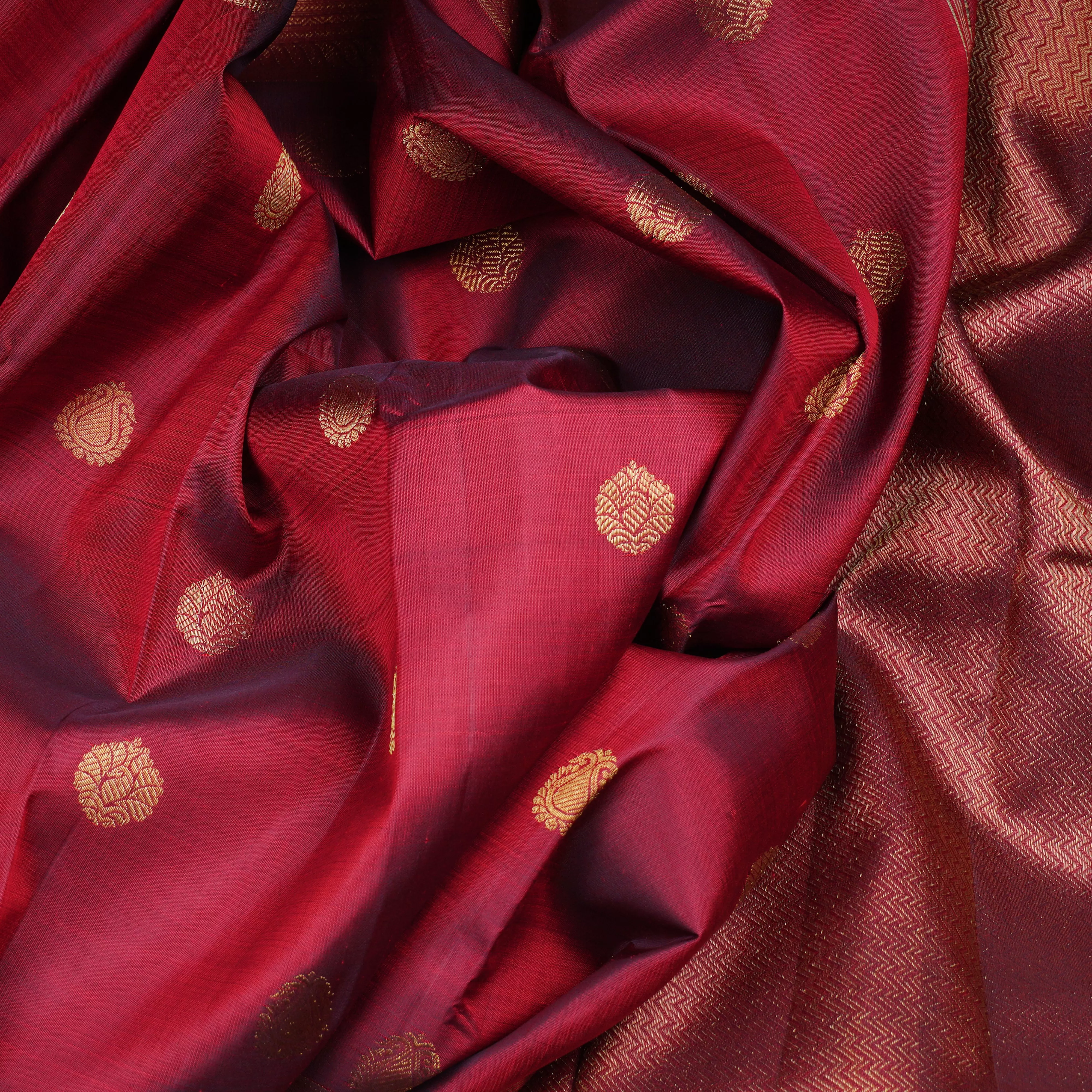 Handwoven Maroon Kanjivaram Silk Saree - 1535T006160DSC