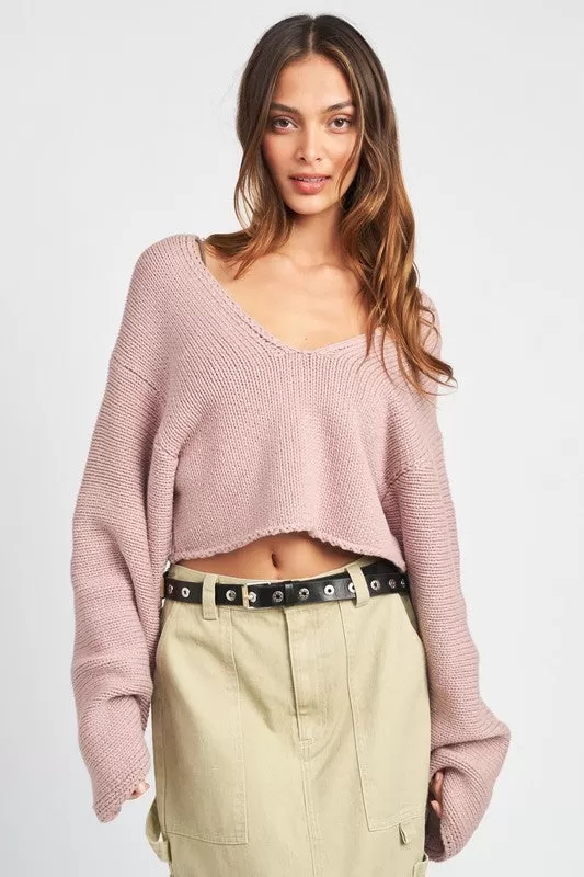 LONG SLEEVE V NECK CROP TOP