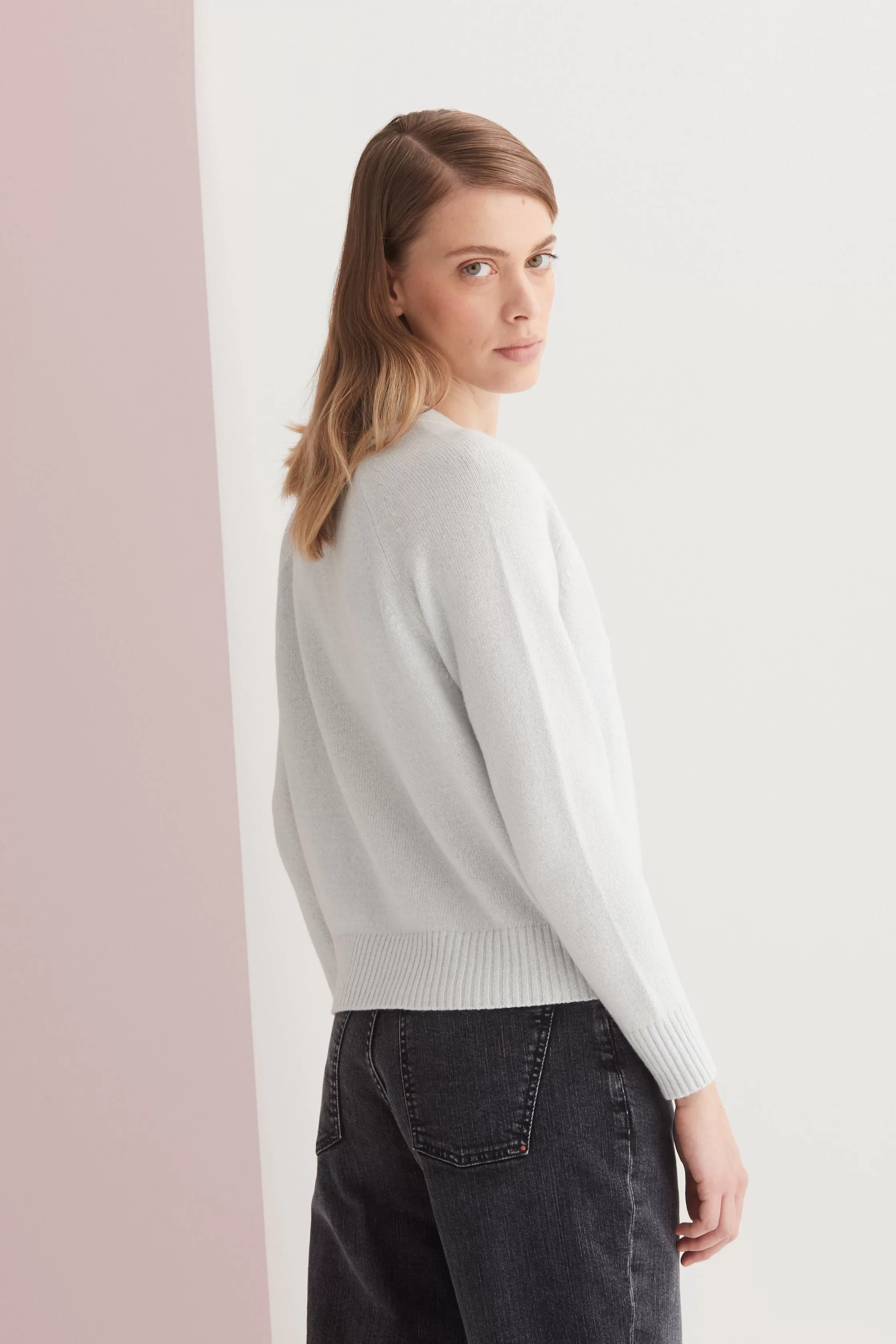 Long Sleeves Pullover with V-Neck M500 9500