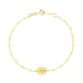 Madone resin charm Classic Gigi Mimosa Necklace, Yellow Gold, 6.7"