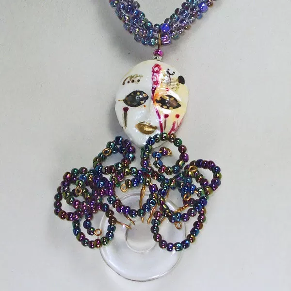 Palixena Beaded Wire Pendant Necklace