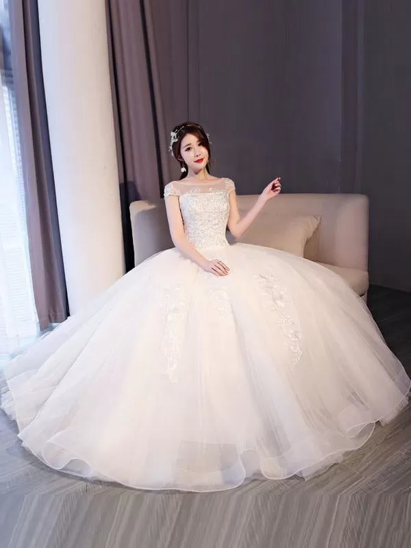 Princess Wedding Dresses Lace Beaded Ball Gowns Sleeveless Floor Length Bridal Dress