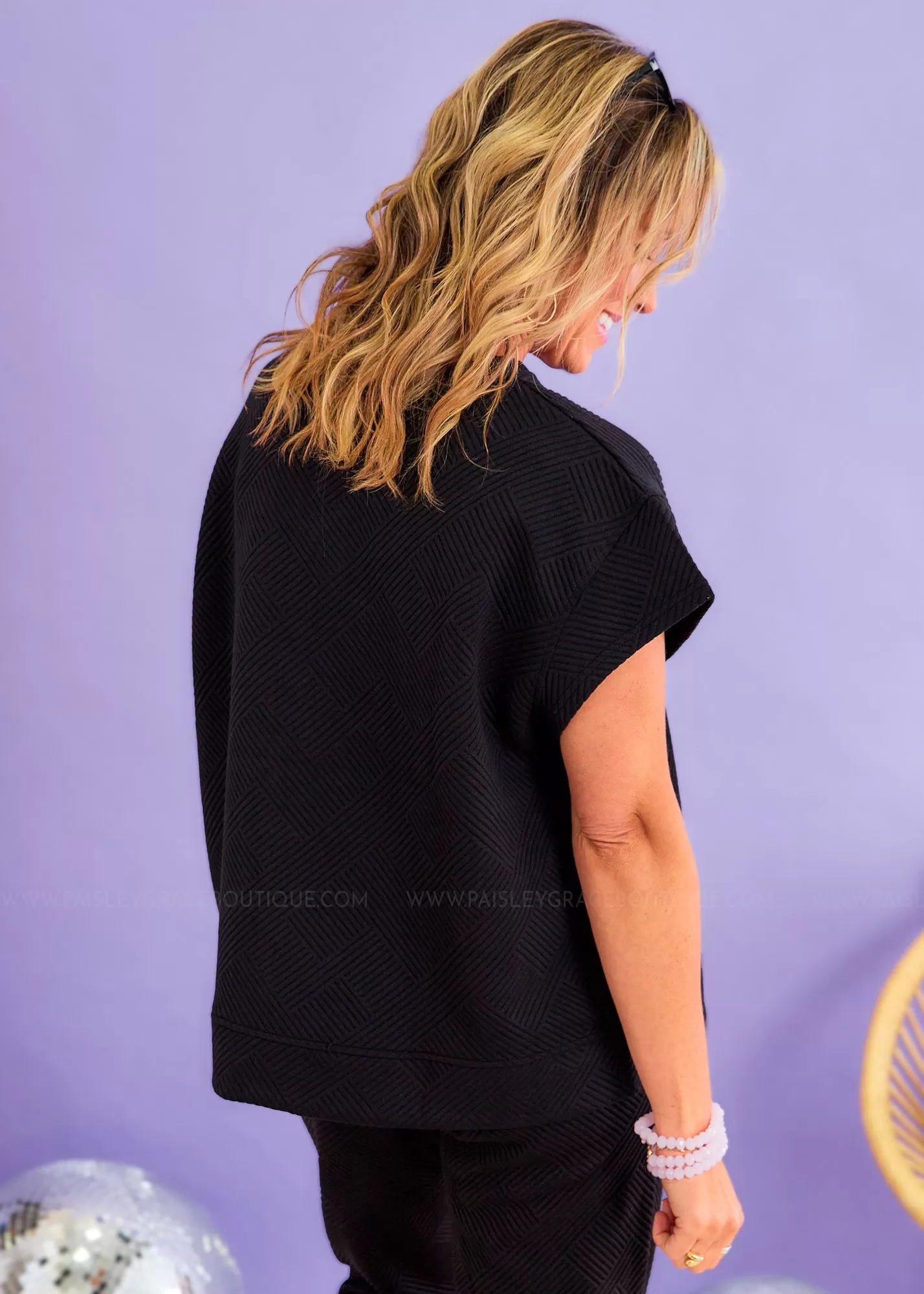 Serendipity Textured Top - Black