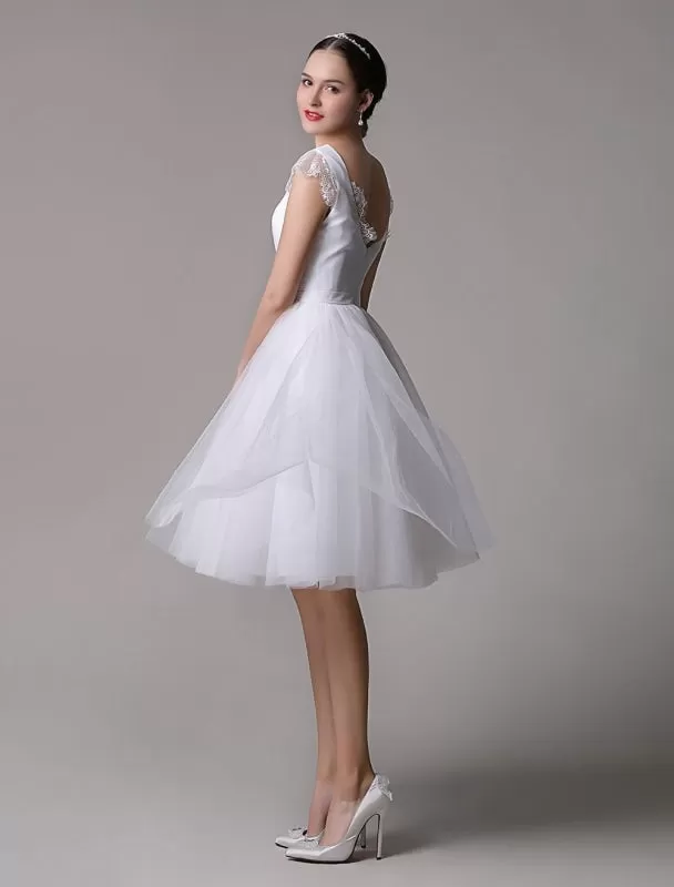 Simple Wedding Dresses Tulle Scoop Neck Knee Length Short Bridal Dress With Lace Cap Sleeves