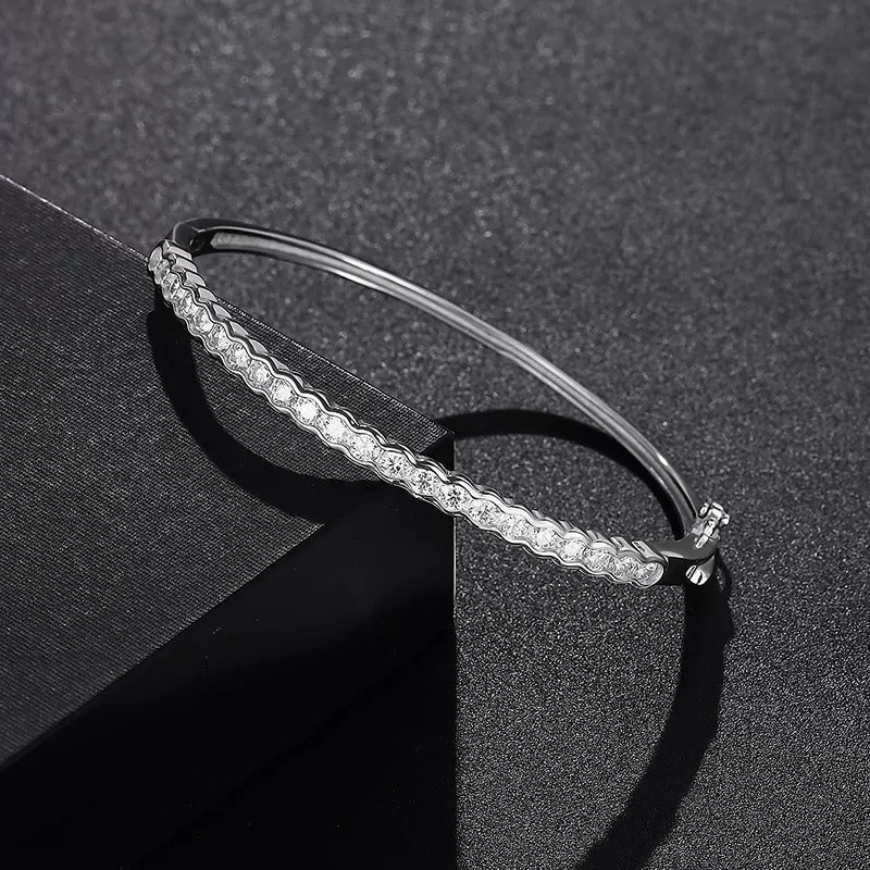 Sterling Silver Open Elegant Moissanite Bracelet