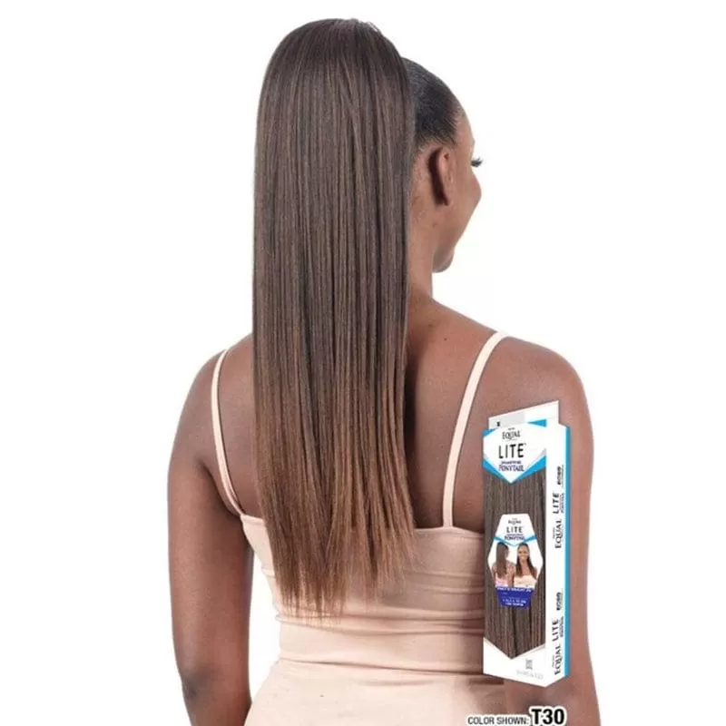 YAKY STRAIGHT 24 | Freetress Equal Synthetic Lite Ponytail